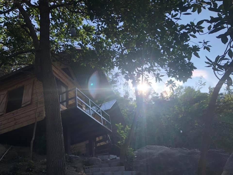 Thanh Nhi Homestay Cam Ranh Bagian luar foto