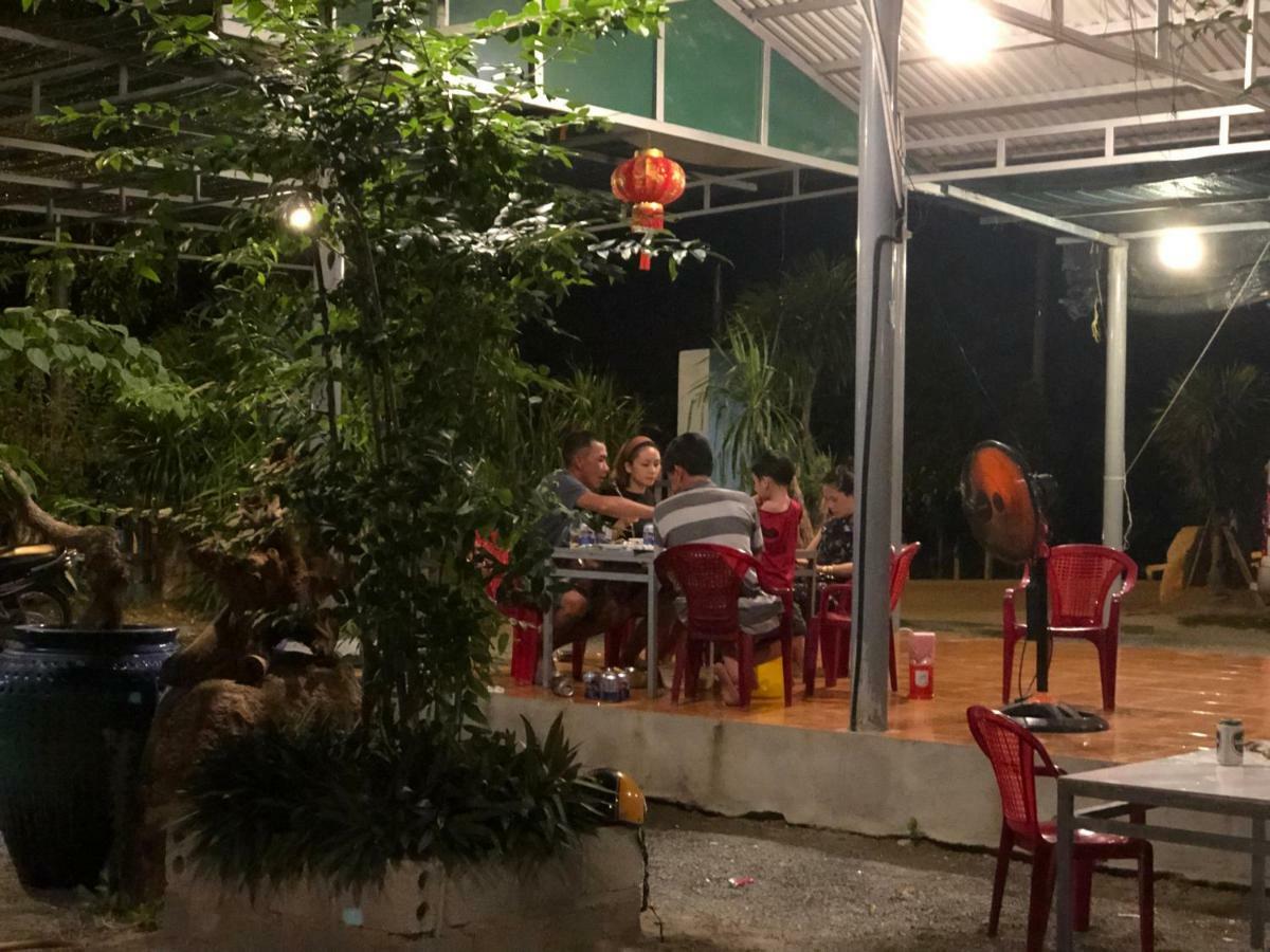 Thanh Nhi Homestay Cam Ranh Bagian luar foto